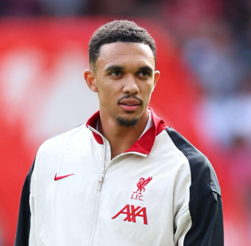 阿諾德復出引熱議：國家德比首發(fā)存疑，皇馬未來布局待考