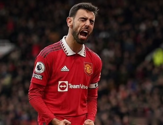 曼聯(lián)4-2勝布萊頓后，姆伯莫談進(jìn)球感受與團(tuán)隊(duì)協(xié)作