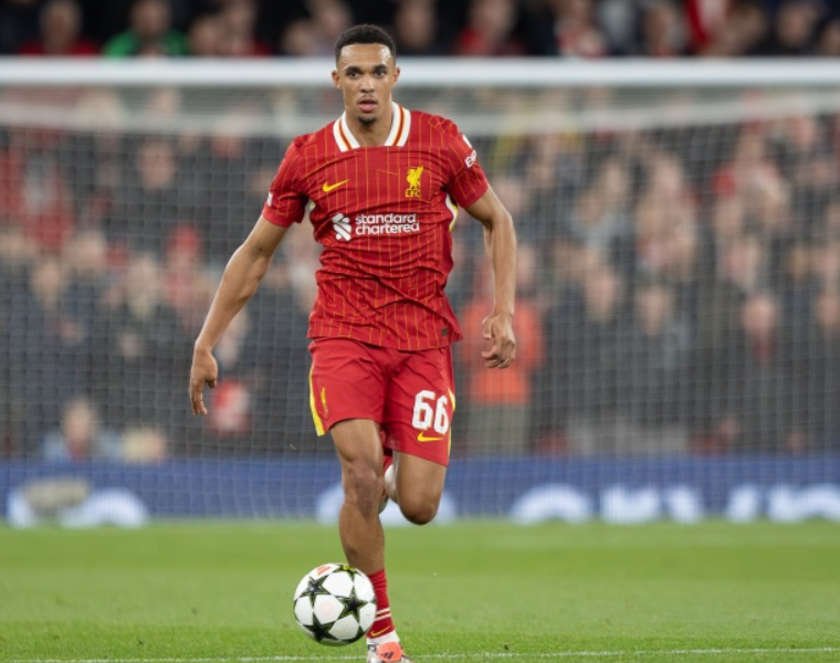 阿諾德復(fù)出引熱議：國家德比首發(fā)存疑，<a href='https://www.m.temos-conference.com/news/tag/286.html' style='color: blue;'>皇馬</a>未來布局待考