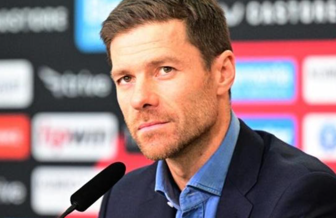 皇馬主帥哈維-阿隆索賽前談國家德比：聚焦比賽，蓄勢待發(fā)