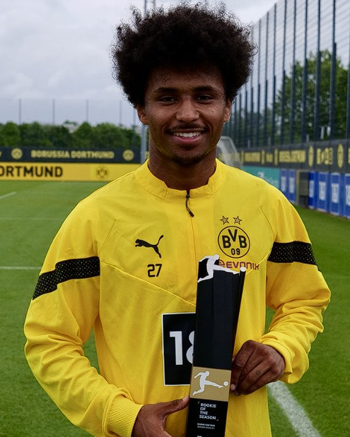 恩里克賽后坦言：巴黎表現欠佳，杜埃傷情引擔憂