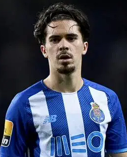 斯科爾斯論中場：維蒂尼亞受贊，<a  style='color: blue;'>英格蘭隊(duì)</a>中場之思