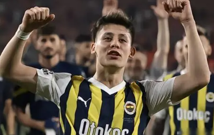 皇馬動態(tài)：居萊爾訓(xùn)練狀態(tài)佳，歐冠首發(fā)引關(guān)注