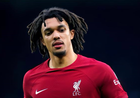 阿諾德轉(zhuǎn)會<a href='https://www.m.temos-conference.com/news/tag/286.html' style='color: blue;'>皇馬</a>后的多維境遇剖析