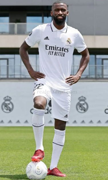 <a href='https://www.m.temos-conference.com/news/tag/286.html' style='color: blue;'>皇馬</a>與呂迪格續(xù)約進程解析：傷病暫緩，未來可期