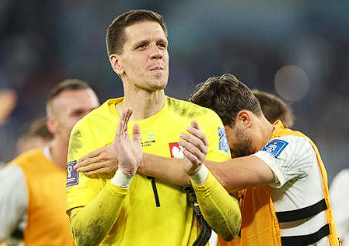 什琴斯尼<a href='https://www.m.temos-conference.com/news/tag/258.html' style='color: blue;'>巴薩</a>征程：起伏表現(xiàn)下的復(fù)雜處境與特殊情感紐帶