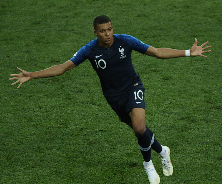 CBS歐冠節(jié)目聚焦：貝爾、亨利剖析利物浦1 - 0皇<a href='https://www.m.temos-conference.com/news/tag/956.html' style='color: blue;'>馬賽</a>事