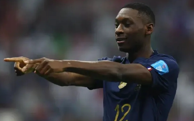 穆阿尼英超賽場(chǎng)受傷，傷愈后復(fù)出再遇波折