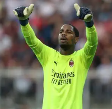 法媒聚焦：米蘭、<a  style='color: blue;'>拜仁</a>、<a  style='color: blue;'>利物浦</a>三將續(xù)約風(fēng)云