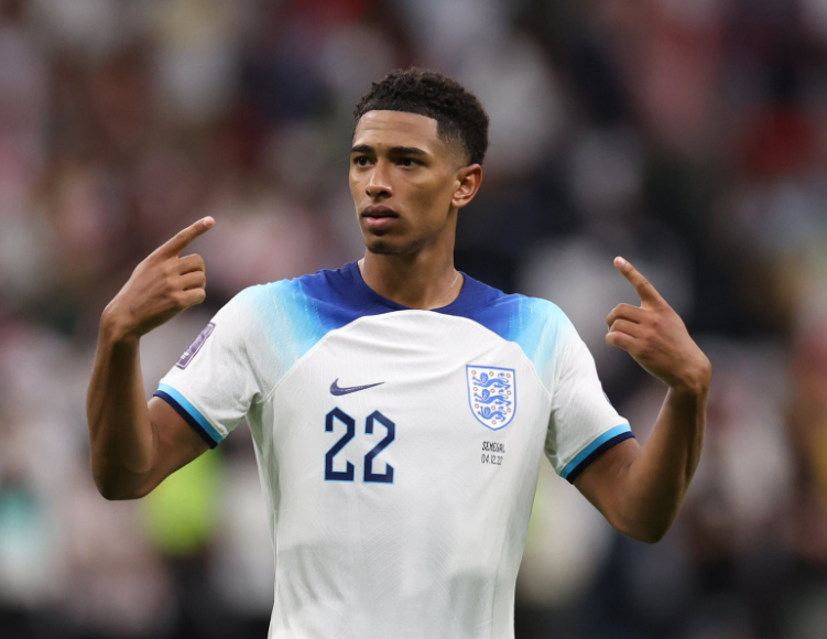 英格蘭備戰(zhàn)塞爾維亞：孔薩談球隊建設(shè)與備戰(zhàn)態(tài)度