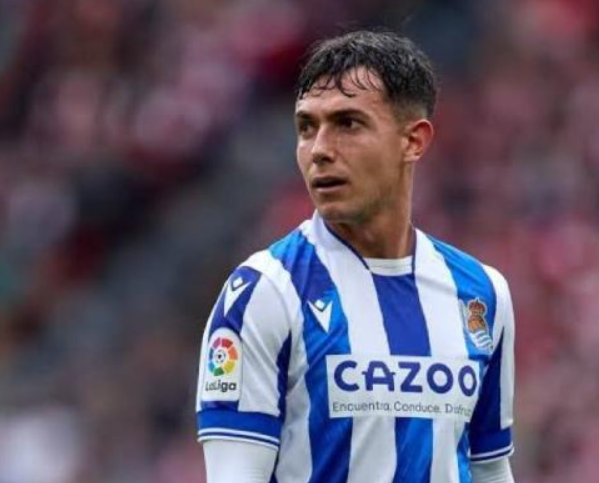 蘇維門迪：足球與象棋交織的成長之路