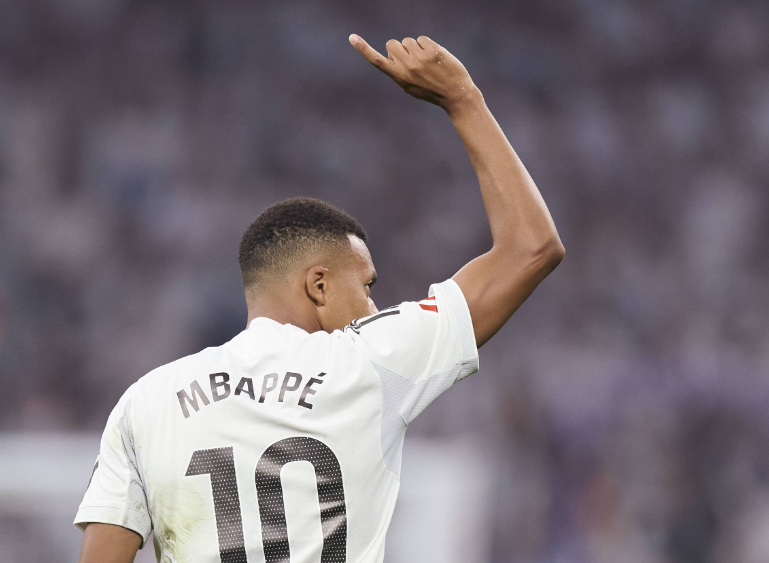 深度剖析：姆巴佩與巴黎圣日耳曼法律糾紛背后的法律邏輯與走向