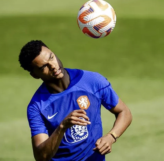 英超烽火再起，加克波表現(xiàn)引關(guān)注與審視