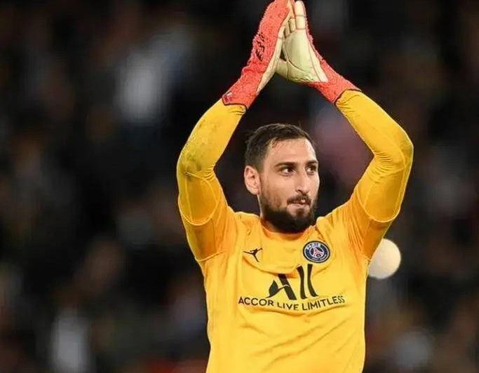 多納魯馬揭秘：哈蘭德助力加盟曼城，<a href='https://www.m.temos-conference.com/news/tag/267.html' style='color: blue;'>英超</a>征程感恩同行