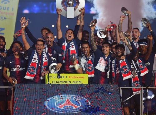 巴黎圣日耳曼：歐冠征途的榮耀與傳奇