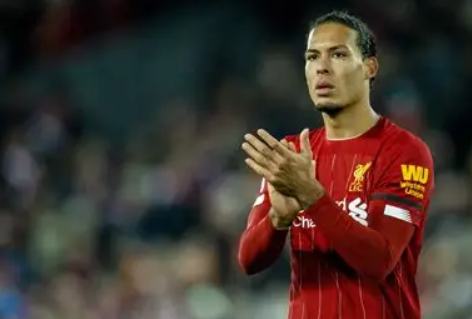 歐冠賽場：埃因霍溫爆冷勝利物浦，隊長斯豪滕暢談賽后感想