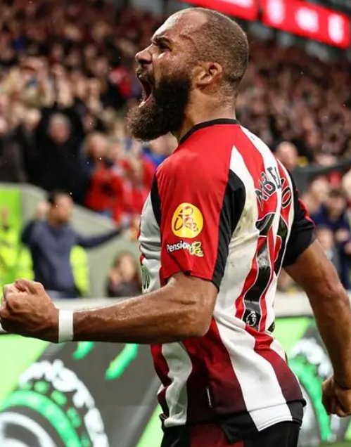 阿瑪?shù)略L談：<a  style='color: blue;'>曼聯(lián)</a>默契構(gòu)建、心態(tài)蛻變與賽季目標剖析