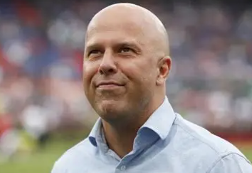 薩拉赫風(fēng)波：利物浦高層力挺斯洛特，轉(zhuǎn)會(huì)懸念迭起