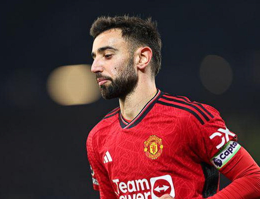 馬丁內(nèi)斯深度剖析：B費(fèi)在曼聯(lián)與葡萄牙國家隊的多元角色