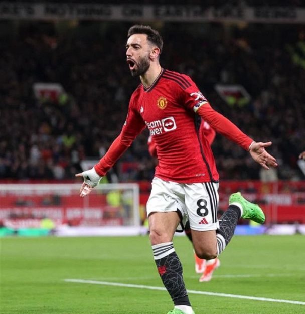 馬丁內(nèi)斯深度剖析：B費(fèi)在曼聯(lián)與葡萄牙國家隊(duì)的多元角色